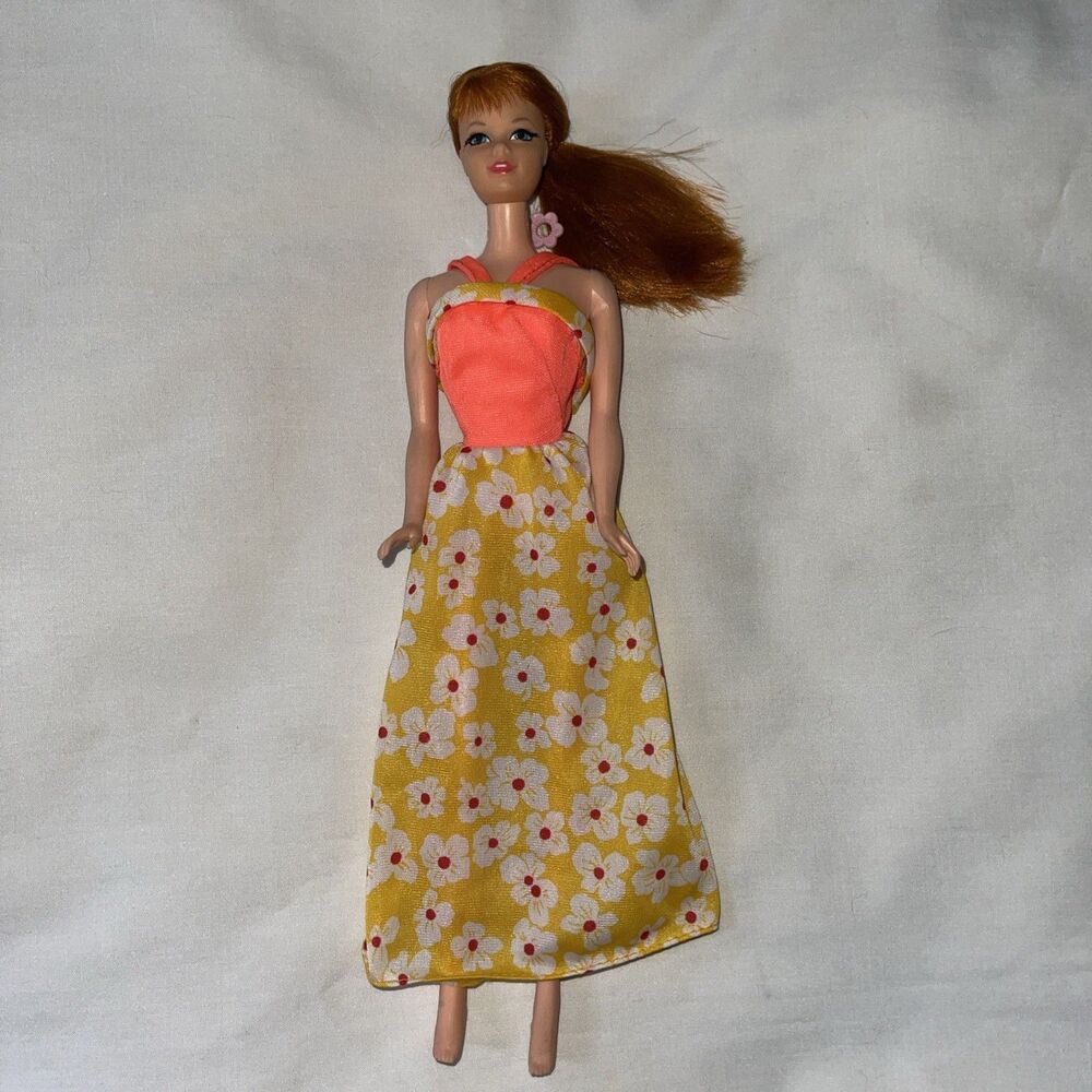 VTG Mod Talking Barbie Stacey Doll Repaired To Work READ Daisy Galore Dress